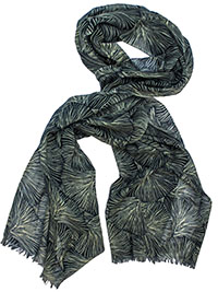 SS NAVY Printed Everyday Scarf