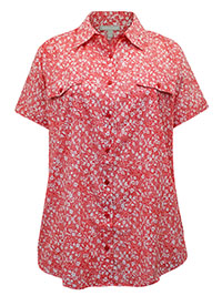 RED Paisley Ditsy Short Sleeve Rounded Hem Utility Cotton Shirt - Plus Size 20/22 to 28/30 (US L to 2X)