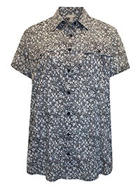 BLACK Paisley Ditsy Short Sleeve Rounded Hem Utility Cotton Shirt - Plus Size 20/22 to 32/34 (US L to 3X)