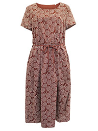 SS BROWN Short Sleeve Seacoast Dress - Size 12 to 18