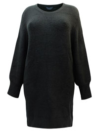 BLACK Longline Knitted Jumper - Plus Size 16 to 24