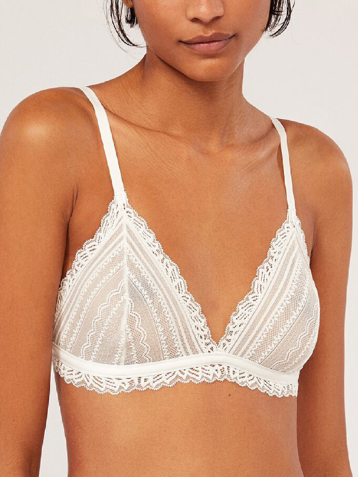 Dunnes Stores  Rose Alice All-Over Lace Non-Wired Bralette