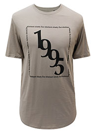 MOCHA Mens '1995' Short Sleeve Curved Hem T-Shirt - Size S to M