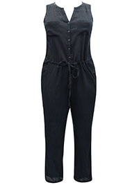 BLACK Sleeveless Textured Jumpsuit - Plus Size 14/16 to 30/32