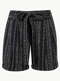 M&5 P3R UNA BLACK Linen Blend Striped Casual Shorts - Size 8
