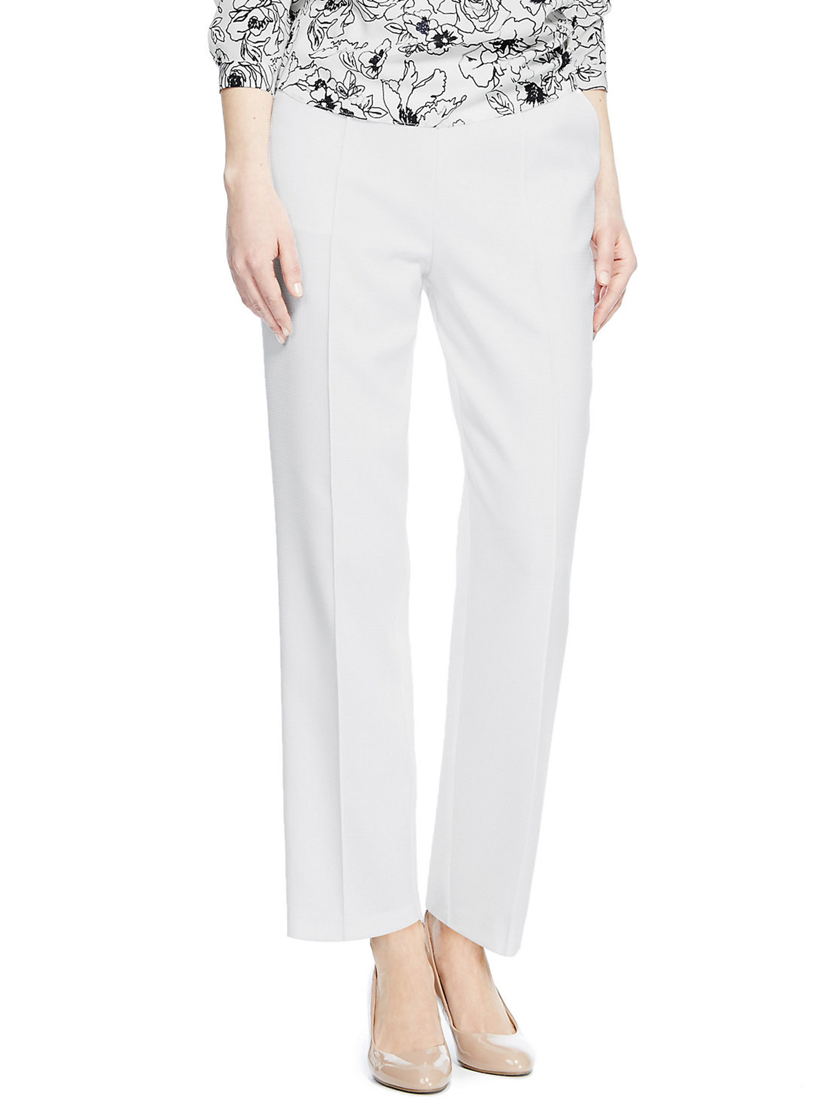 Marks and Spencer - - M&5 WHITE Straight Leg Pull On Trousers - Size 8 ...