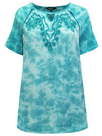 ULLA POPK3N CARIBBEAN-GREEN Mixed Fabric Embroidered Batik Print Top - Plus Size 16/18 to 36/38 ULLA POPK3N CARIBBEAN-GREEN Mixed Fabric Embroidered Batik Print Top - Plus Size 16/18 to 36/38