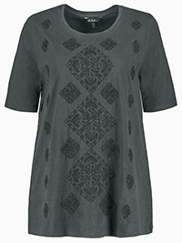 ULLA POPK3N BLACK Embroidered Geometric Patch Round Neck Tee - Plus Size 16/18 to 36/38 (US 12/14 to 32/34)