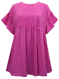 RASPBERRY Textured Frill Sleeve Smock Top - Plus Size 18 to 24