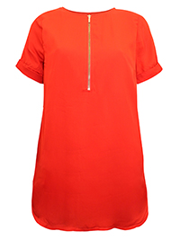 S/DAR RED Zip Front Short Sleeve Tunic Top - Size 6 to 18