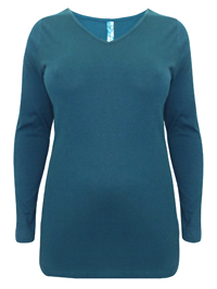 Curve GREEN Pure Cotton Longline V-Neck Top - Plus Size 16 to 30/32 Curve GREEN Pure Cotton Longline V-Neck Top - Plus Size 16 to 30/32