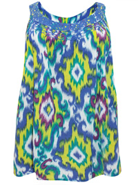 Curve BLUE-MULTI Pure Cotton Lace Trim Printed Top - Plus Size 16/18 to 32/34 Curve BLUE-MULTI Pure Cotton Lace Trim Printed Top - Plus Size 16/18 to 32/34