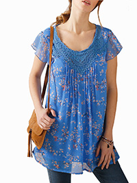 Blancheporte BLUE Floral Print Crochet Trim Pintuck Top - Size 10 to 24 (EU 38 to 52) Blancheporte BLUE Floral Print Crochet Trim Pintuck Top - Size 10 to 24 (EU 38 to 52)