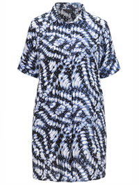 Cellbes NAVY Printed Longline Blouse - Size 8/10 to 20/22 (EU 34/36 to 46/48) Cellbes NAVY Printed Longline Blouse - Size 8/10 to 20/22 (EU 34/36 to 46/48)