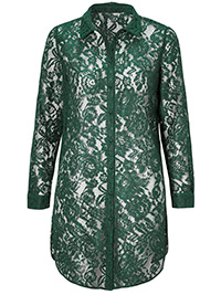 Cellbes GREEN Floral Lace Longline Blouse - Size 8/10 to 36/38 (EU 34/36 to 62/64) Cellbes GREEN Floral Lace Longline Blouse - Size 8/10 to 36/38 (EU 34/36 to 62/64)