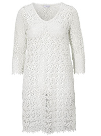 Cellbes WHITE All Over Lace Tunic Dress - Plus Size 12/14 to 28/30 (EU 38/40 to 54/56) Cellbes WHITE All Over Lace Tunic Dress - Plus Size 12/14 to 28/30 (EU 38/40 to 54/56)