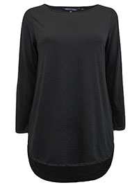 BLACK Long Sleeve Curved Hem Top - Size 12 to 18