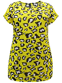 Yours Curvy YELLOW Animal Print Short Sleeve Top - Plus Size 16 to 30/32
