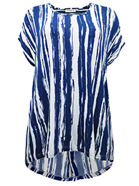 BLUE Painterly Stripe Short Sleeve Button Back Tunic - Size 10/12 (S/M)