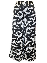 BLACK Printed Super Wide Leg Trousers - Size 10 to 24