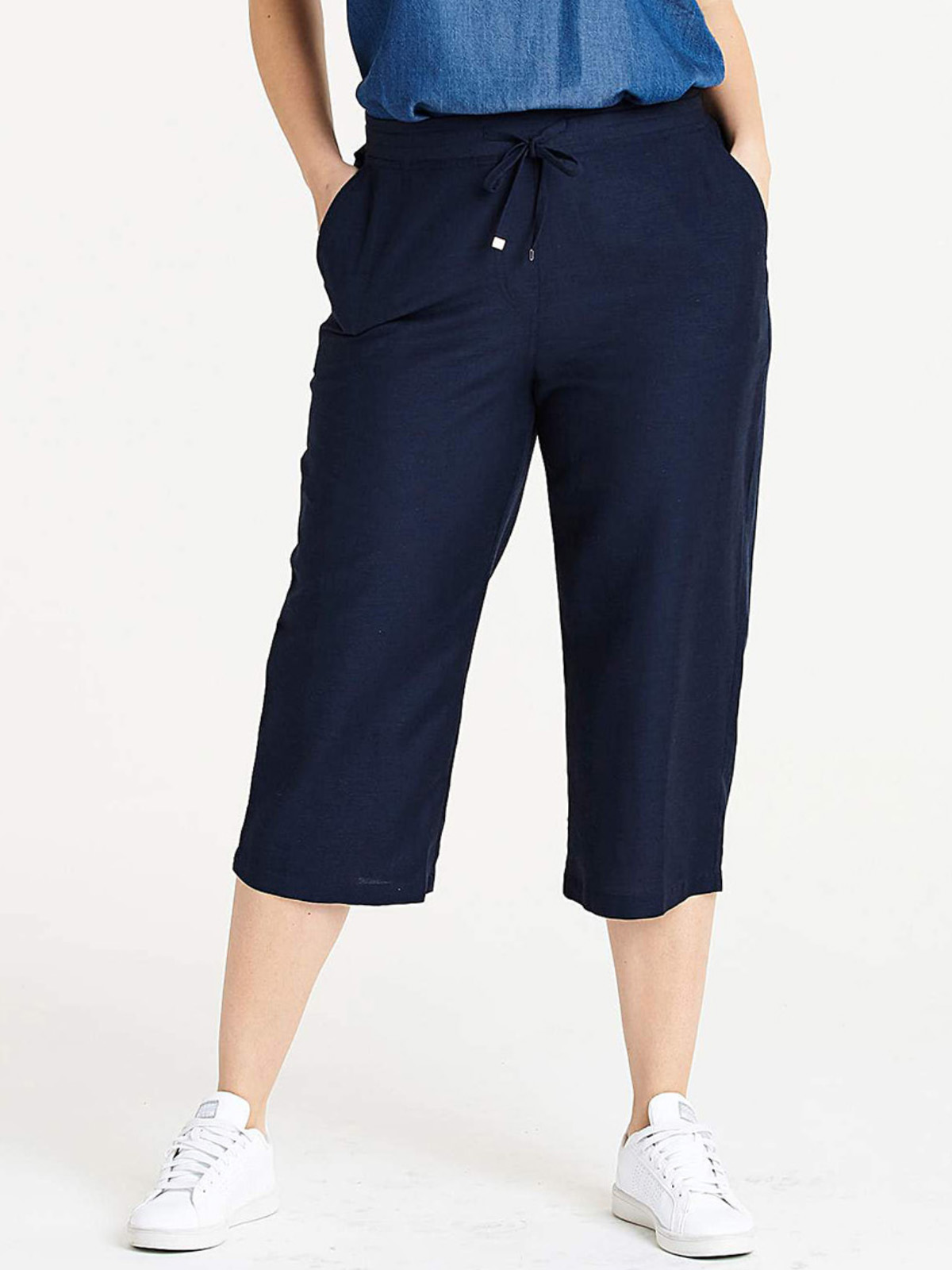 Capsule - - NAVY Linen Blend Cropped Trousers - Plus Size 18 to 22